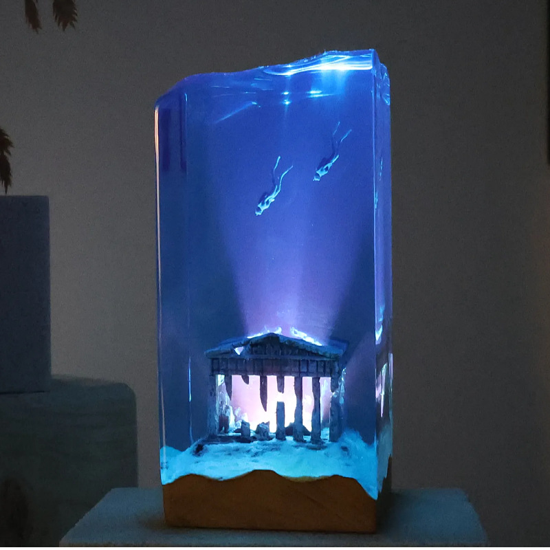 Resin Art With Wood - งานศิลปะตกแต่งบ้านแนวทะเลใหม่ งานฝีมือไม้เรซิ่น รูปปั้นนักดำน้ำวาฬแบบถ้ำ ของตกแต่งโต๊ะเรืองแสง
