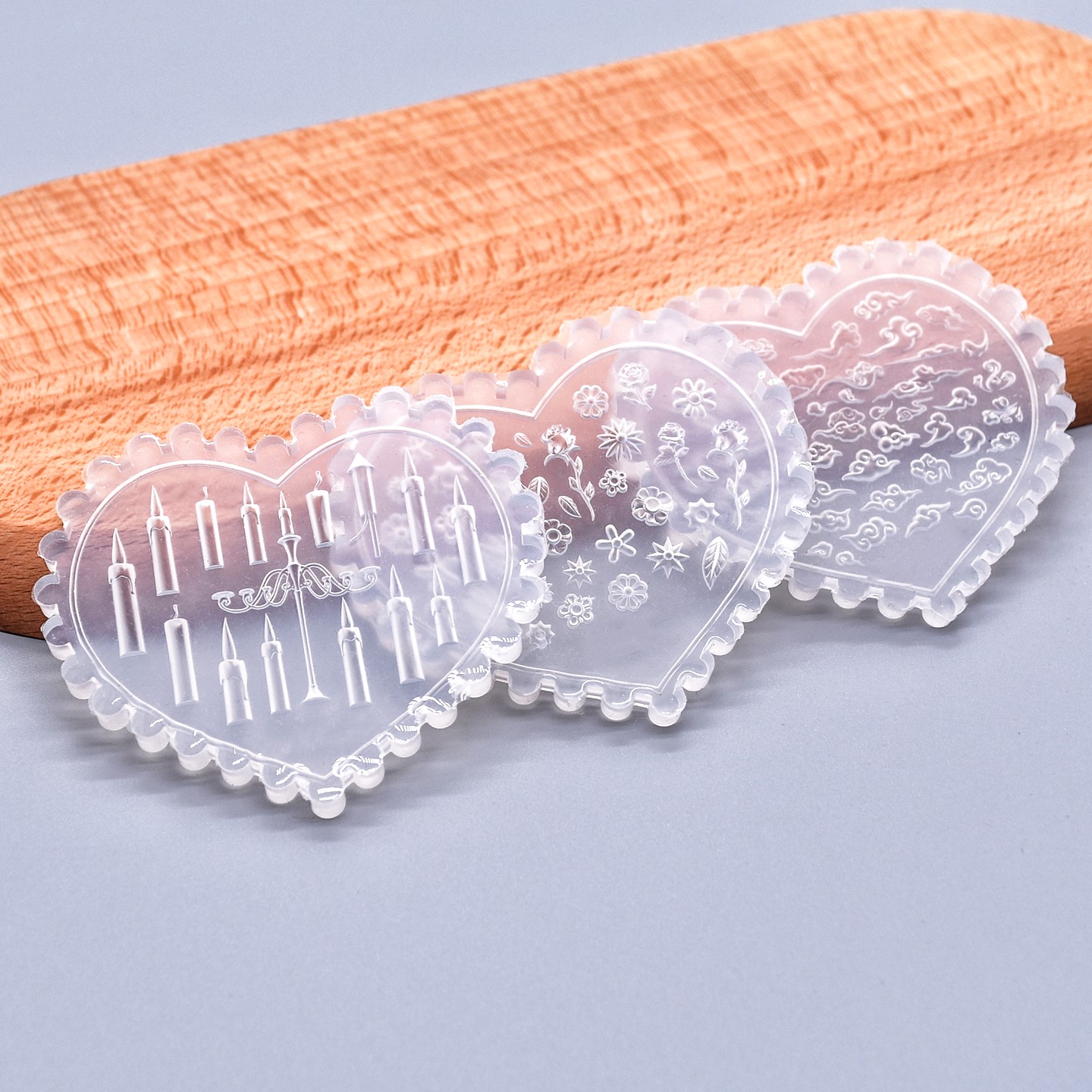 Resin Art Design - แม่พิมพ์ซิลิโคนขนาดเล็ก ลายดอกไม้และเมฆ สำหรับทำเทียนเรซิ่นอีพ็อกซี่ ตกแต่งเล็บ และงานประดิษฐ์เครื่องประดับ DIY
