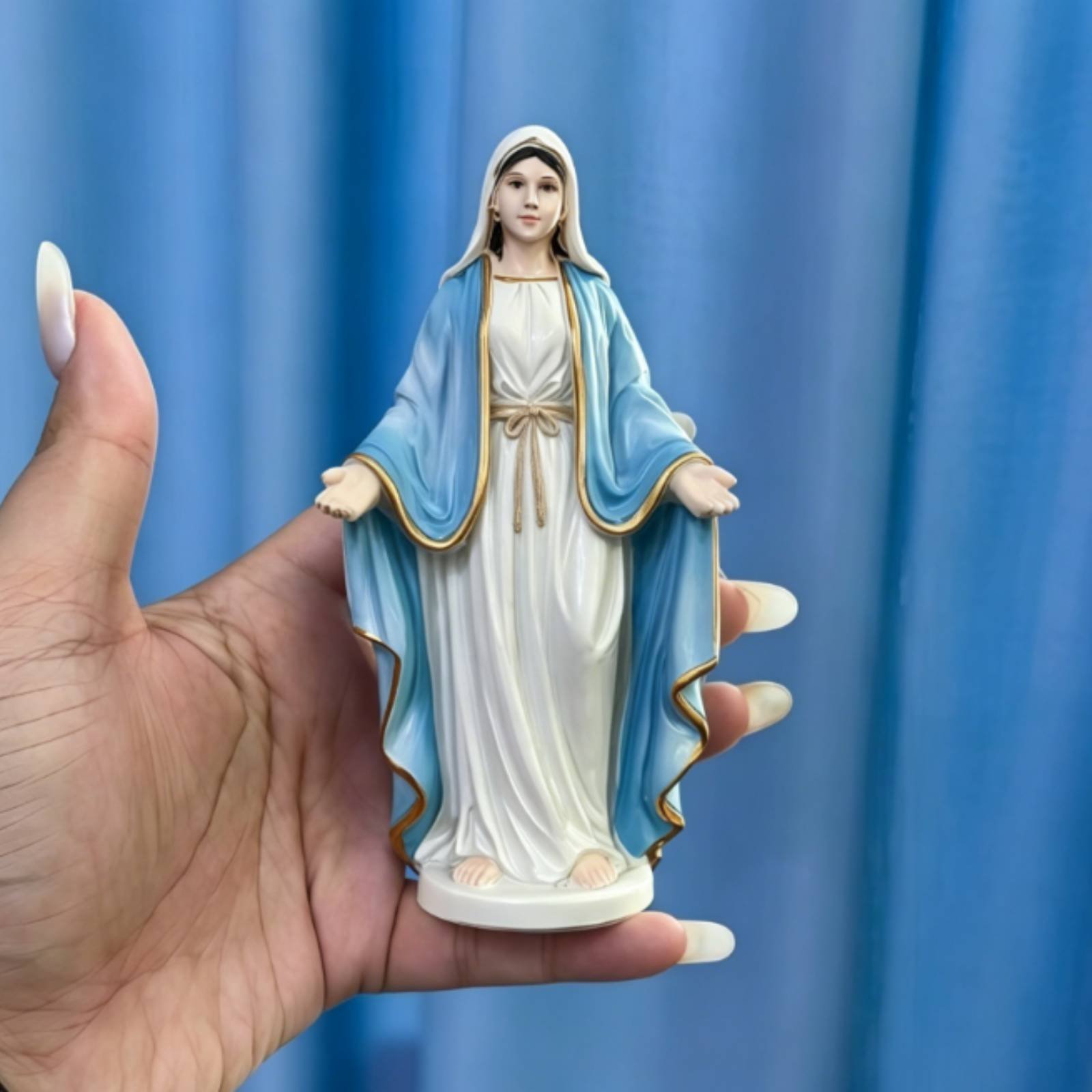 Resin Art Design - รูปปั้นเรซิ่นหญิง รุ่นพิเศษ รูปปั้นเรซิ่น งานศิลปะรูปปั้นหญิง ของตกแต่งบ้าน ดีไซน์ทันสมัย