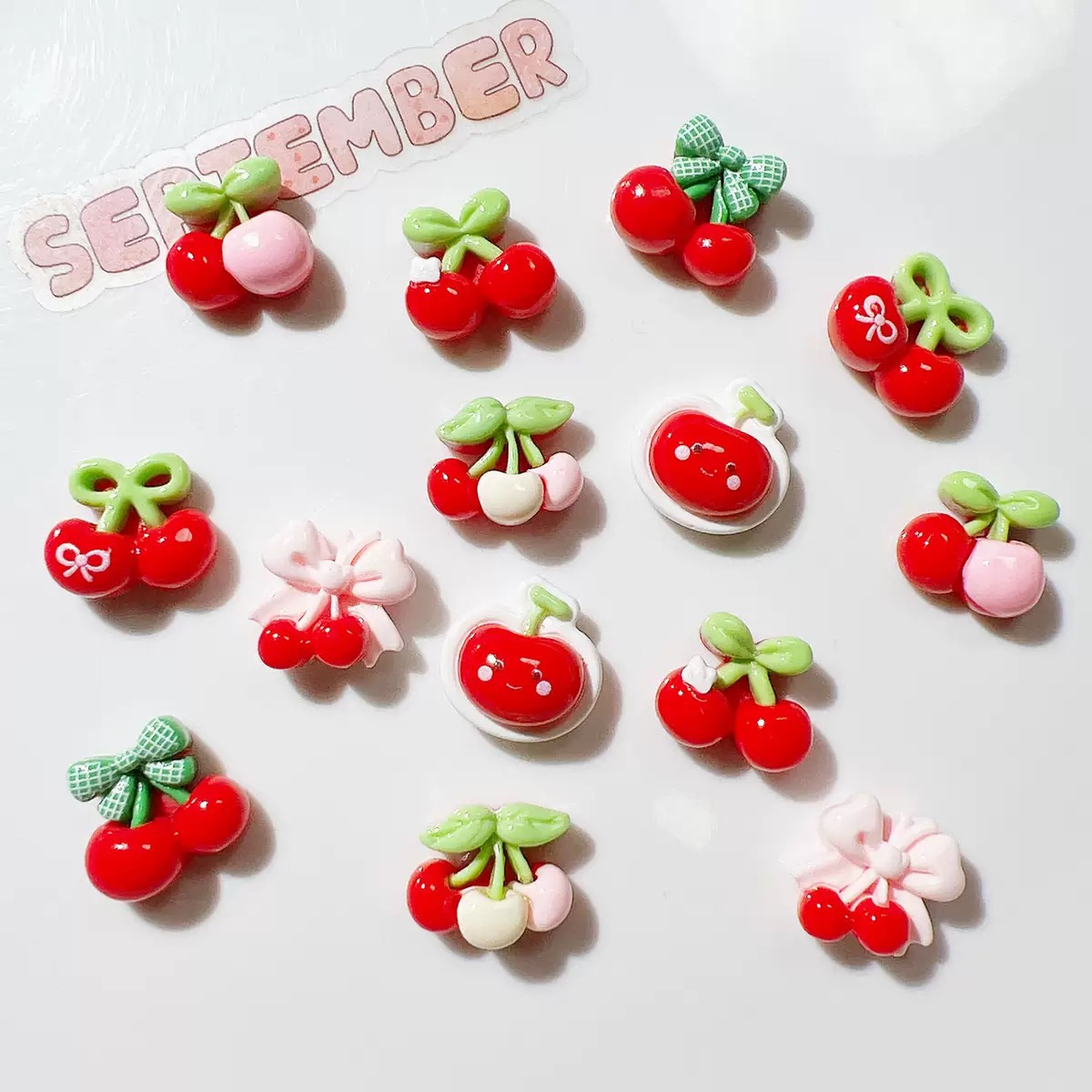 20 ชิ้นน่ารัก Mini การ์ตูนต่าง - Resin Art Design บทวิจารณ์และราคา