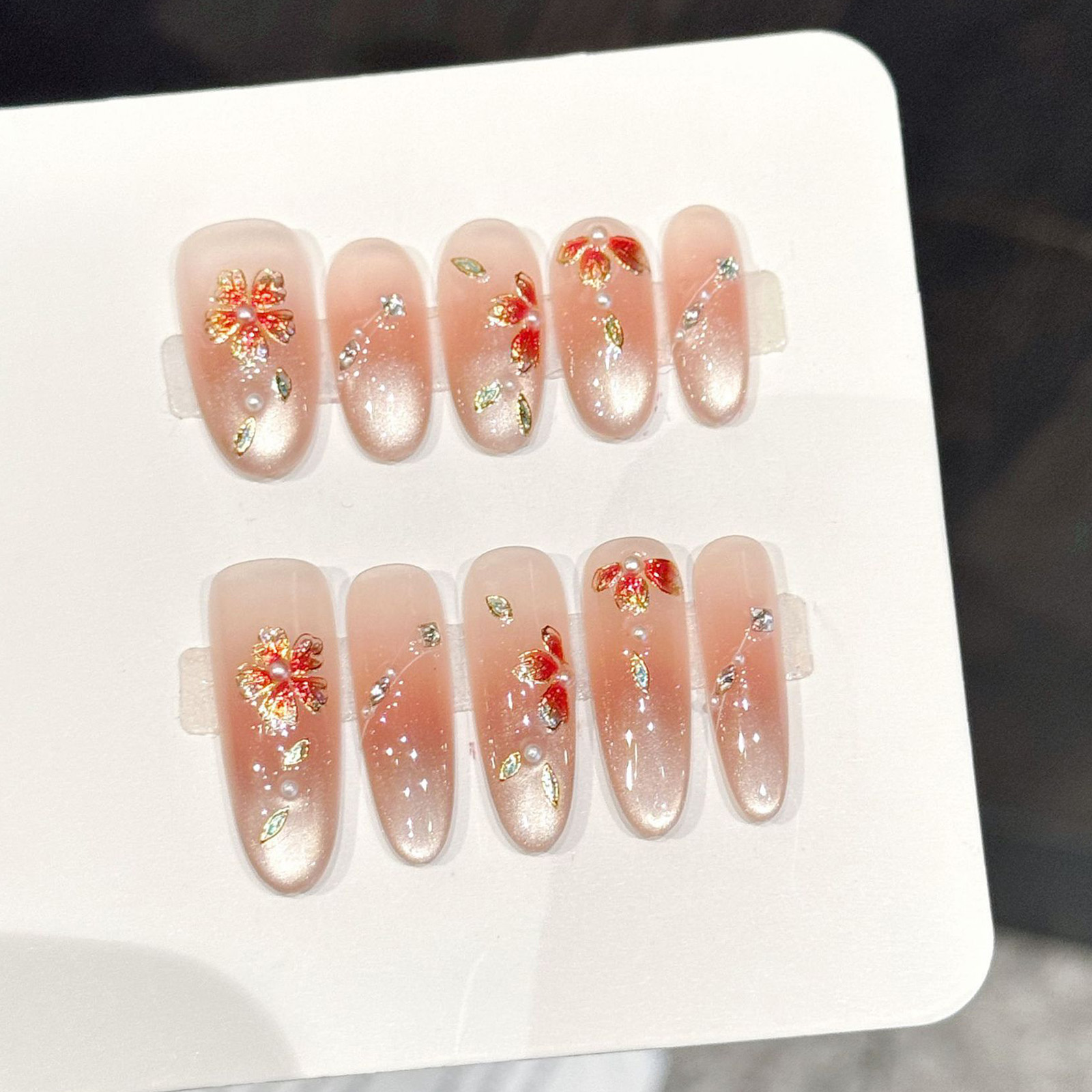 เล็บปลอมทำมือ 10 ชิ้น กดติดเล็ - Resin Art Design บทวิจารณ์และราคา